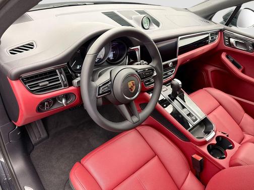 2026 Porsche Macan S