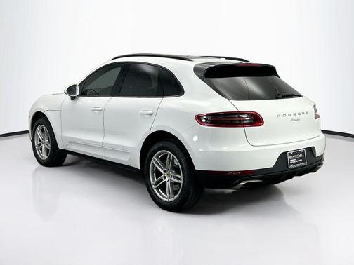 2018 Porsche Macan Sport Edition