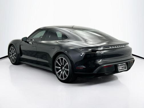 2021 Porsche Taycan Base (A2)