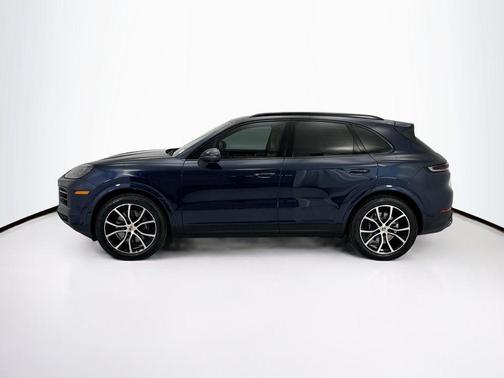 Algarve Blue Metallic 2026 Porsche Cayenne Cayenne