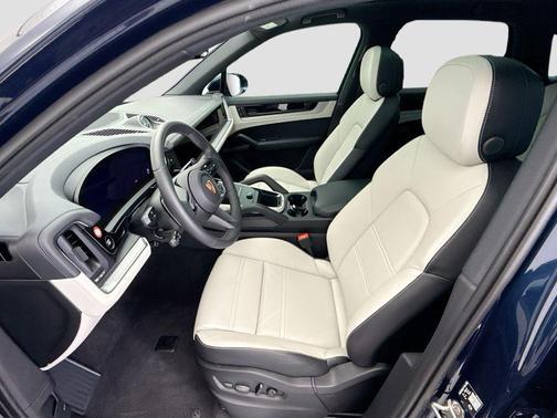 Blue Metallic 2026 Porsche Cayenne Cayenne E-Hybrid