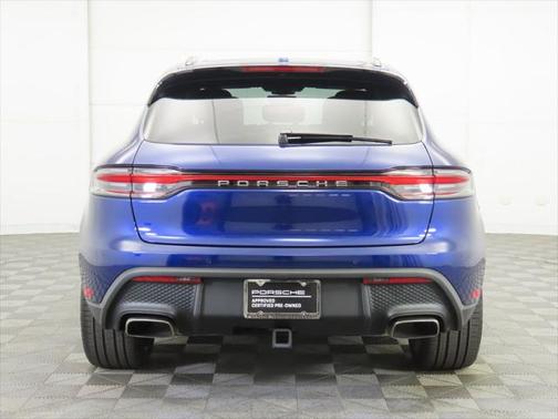 2024 Porsche Macan Base