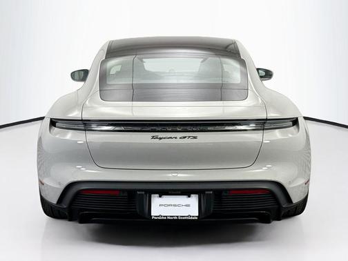 2026 Porsche Taycan GTS