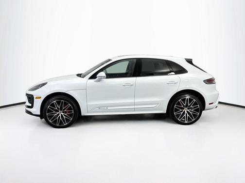 2025 Porsche Macan S