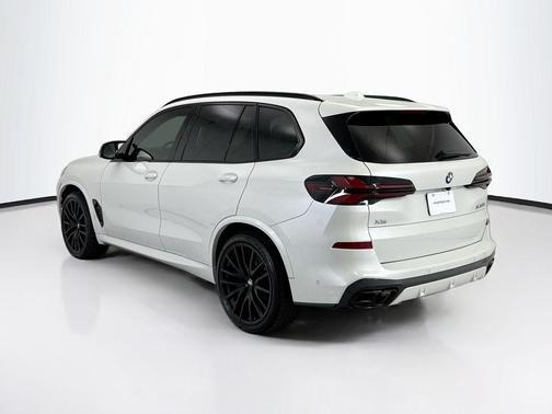 White Metallic 2025 BMW X5 M60i