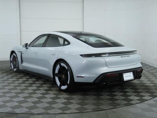 2025 Porsche Taycan GTS