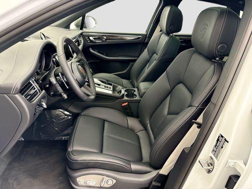 2026 Porsche Macan T