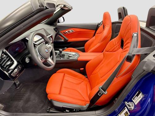 2025 BMW Z4 M40i