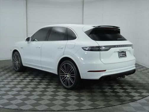 2021 Porsche Cayenne E-Hybrid S