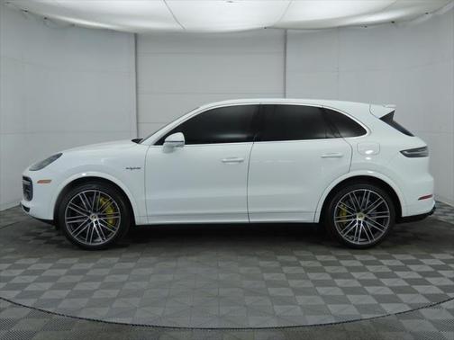 2021 Porsche Cayenne E-Hybrid S