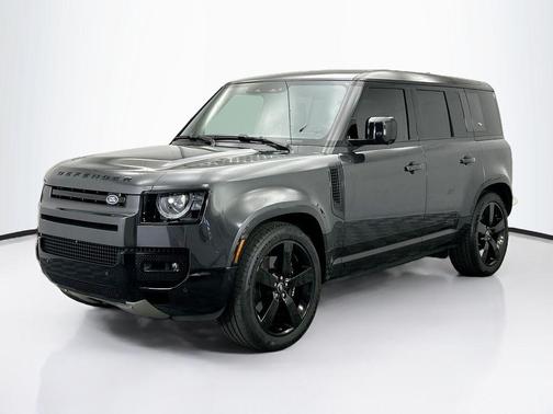 2024 Land Rover Defender 110 V8