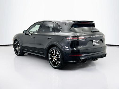 2019 Porsche Cayenne Turbo