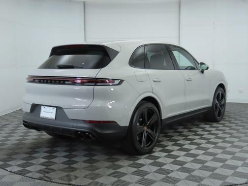 2025 Porsche Cayenne Cayenne