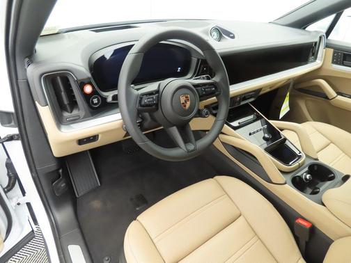 2025 Porsche Cayenne Cayenne