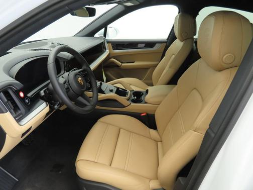 2025 Porsche Cayenne Cayenne