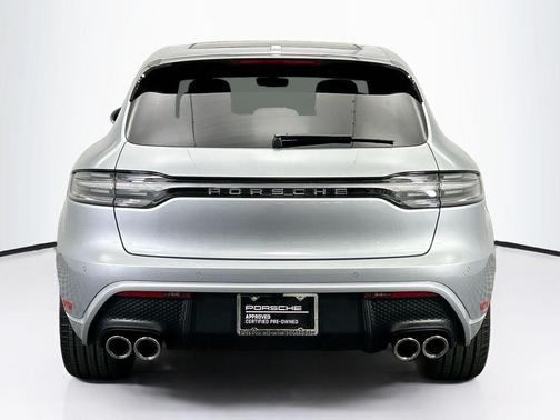 2023 Porsche Macan Base (PDK)