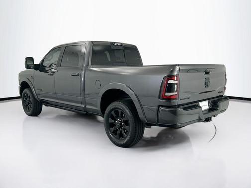 Crystal Metallic 2023 RAM 2500 Limited Crew Cab 4x4 6'4' Box