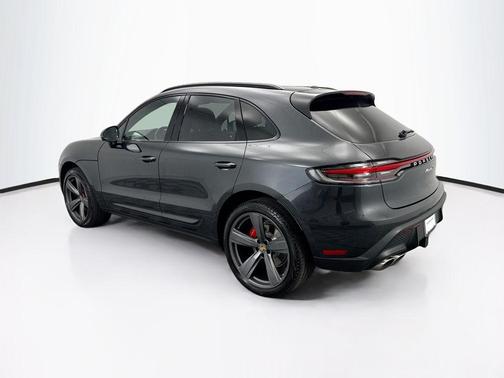 2025 Porsche Macan S