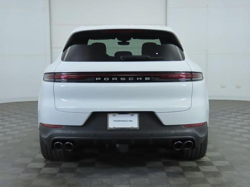 2025 Porsche Cayenne Cayenne