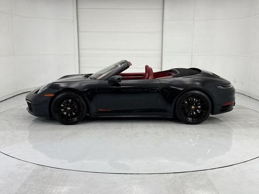 2021 Porsche 911 Carrera