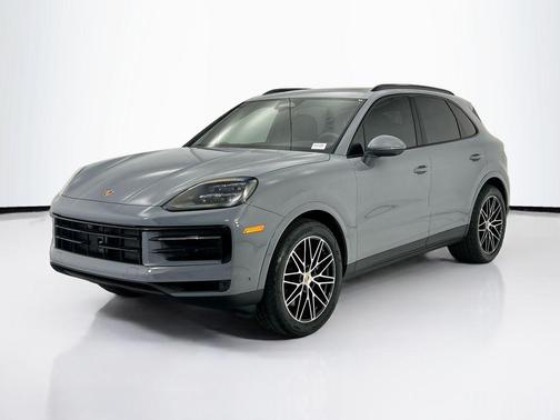 Arctic Grey 2026 Porsche Cayenne Cayenne