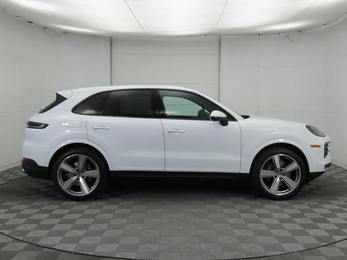 2025 Porsche Cayenne Cayenne