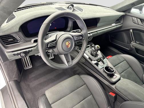 Ice 2026 Porsche 911 GT3