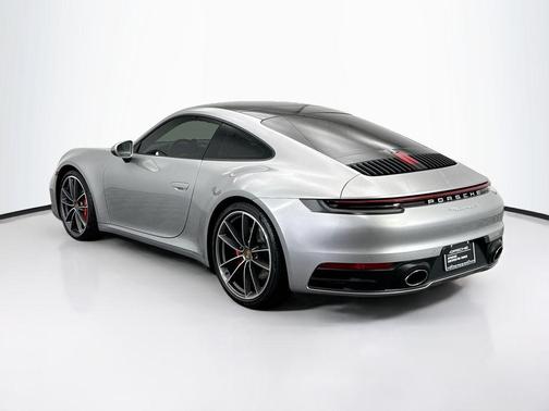 2020 Porsche 911 Carrera S