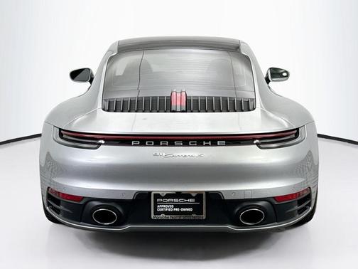 2020 Porsche 911 Carrera S
