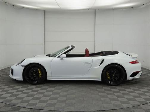 2017 Porsche 911 Turbo S