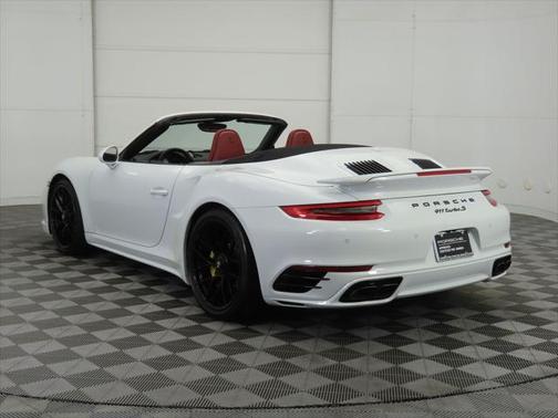 2017 Porsche 911 Turbo S