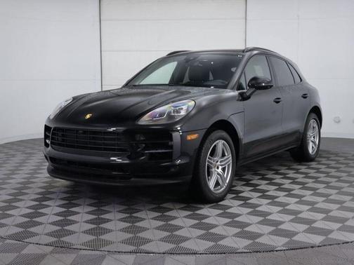 Photo 1 of 51 of 2021 Porsche Macan S