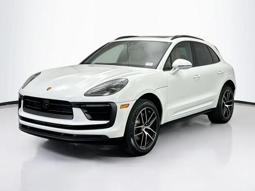 2026 Porsche Macan 