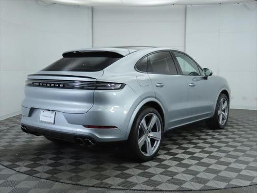 2025 Porsche Cayenne