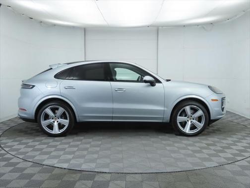 2025 Porsche Cayenne
