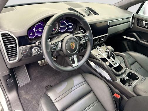 2023 Porsche Cayenne Turbo
