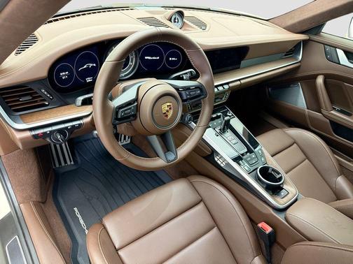 2022 Porsche 911 Turbo S