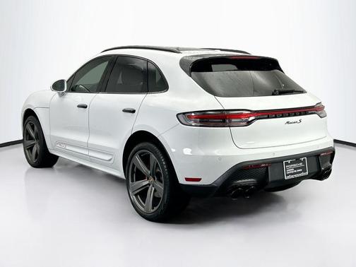 2023 Porsche Macan S