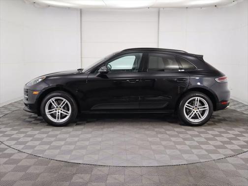 2020 Porsche Macan Base