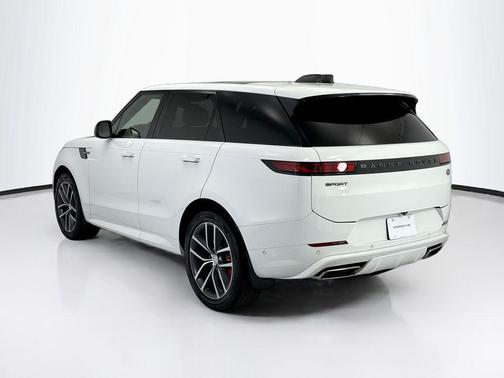 Fuji White 2023 Land Rover Range Rover Sport SE