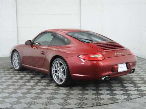 2011 Porsche 911 Carrera 4