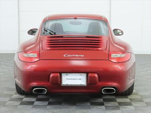 2011 Porsche 911 Carrera 4