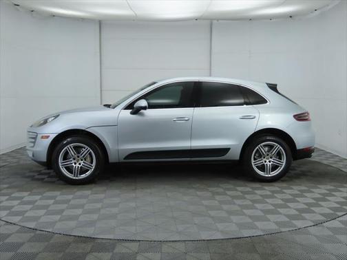 2015 Porsche Macan S