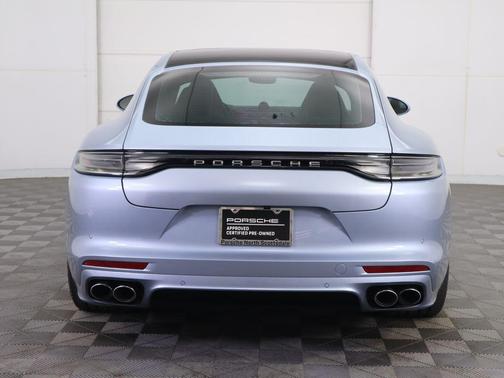 2023 Porsche Panamera