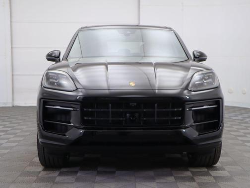 2025 Porsche Cayenne