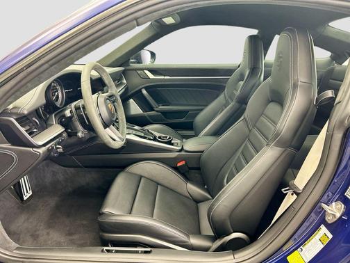 2024 Porsche 911 Turbo S