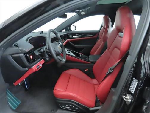 2024 Porsche Panamera Base (PDK)