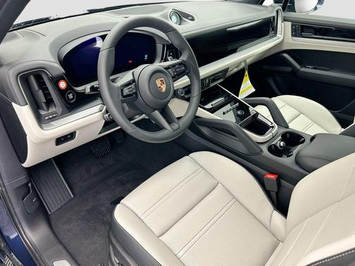 2026 Porsche Cayenne Cayenne E-Hybrid