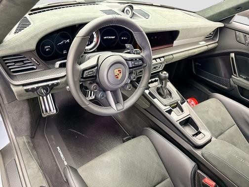 2025 Porsche 911 GT3 RS