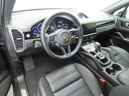 2022 Porsche Cayenne E-Hybrid S